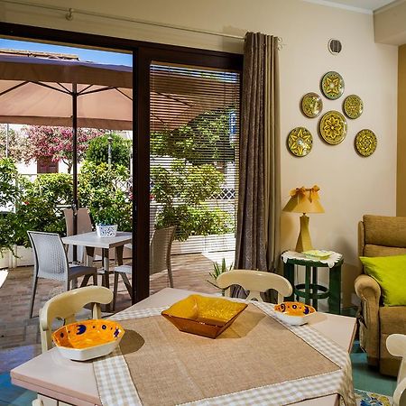 Appartamenti Il Patio San Vito Lo Capo Exterior photo